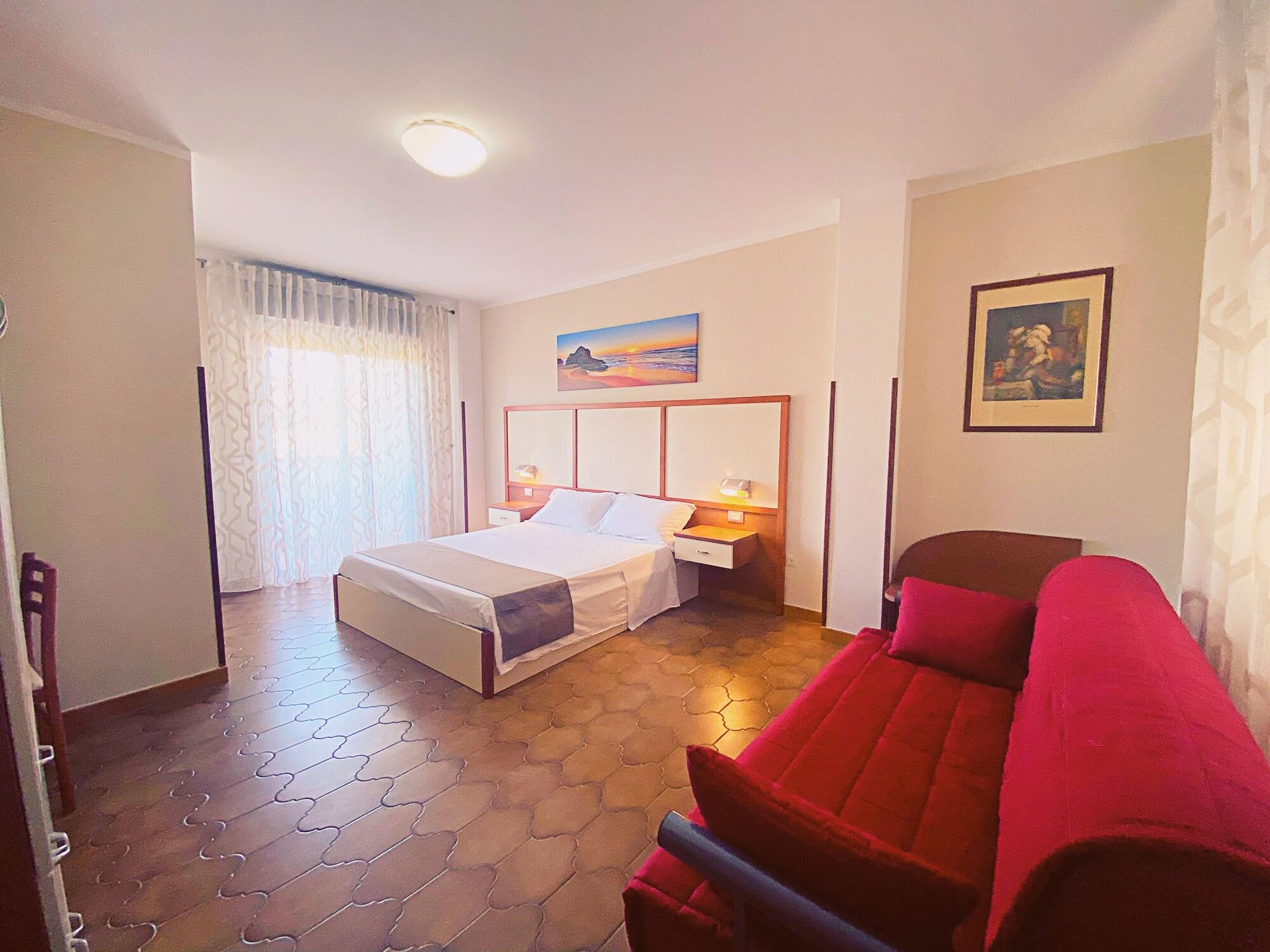 Residence Hotel Felix Рикади Екстериор снимка